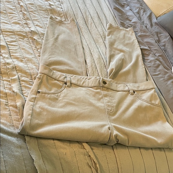 HUE Women's Gray Jeggings - Picture 1 of 7